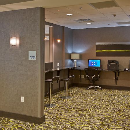 Holiday Inn Express And Suites Madison Central By Ihg Екстер'єр фото