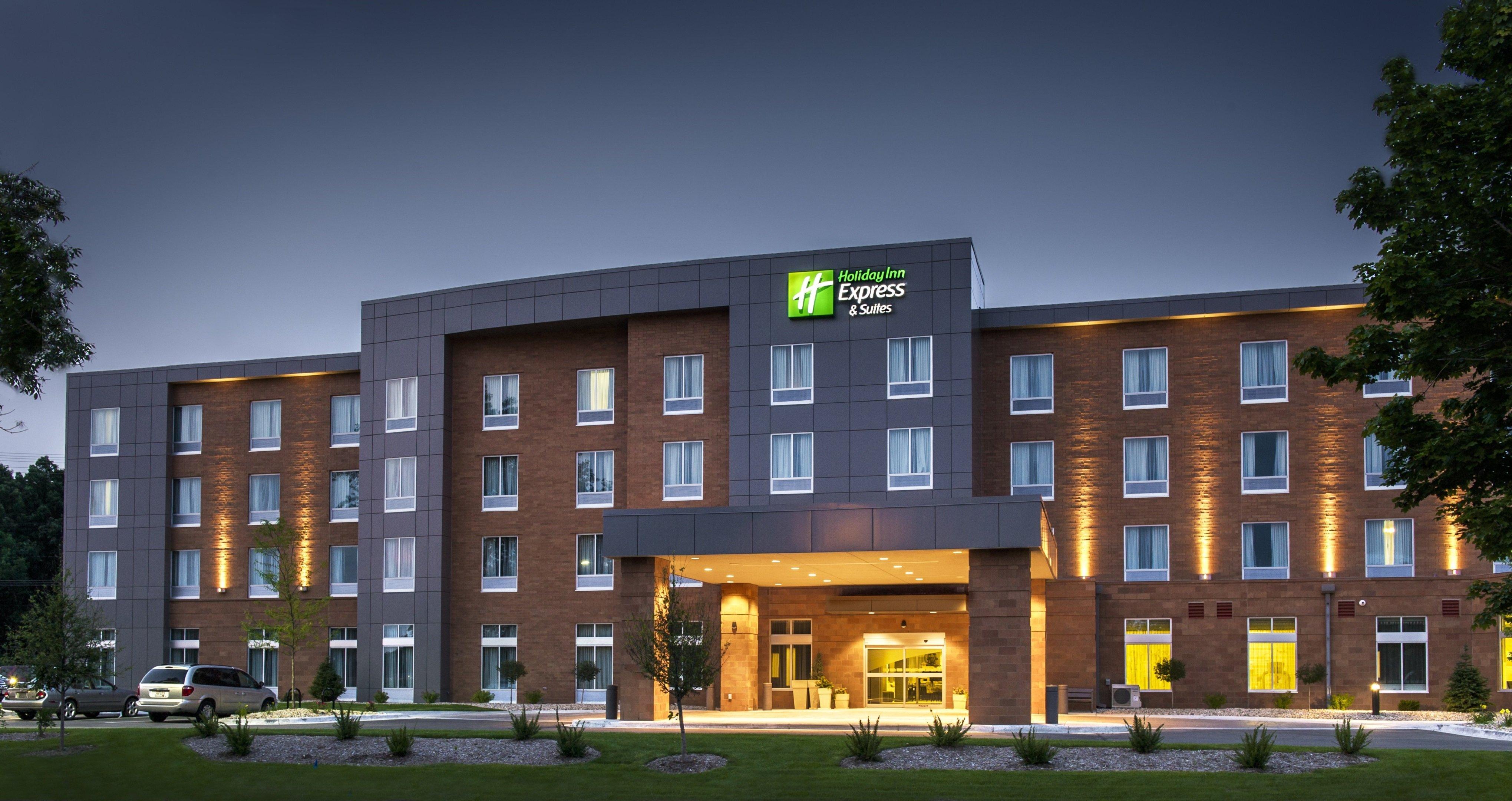 Holiday Inn Express And Suites Madison Central By Ihg Екстер'єр фото
